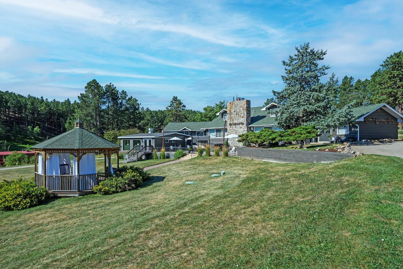 مدينة رابيد Black Forest Inn Bed & Breakfast المظهر الخارجي الصورة