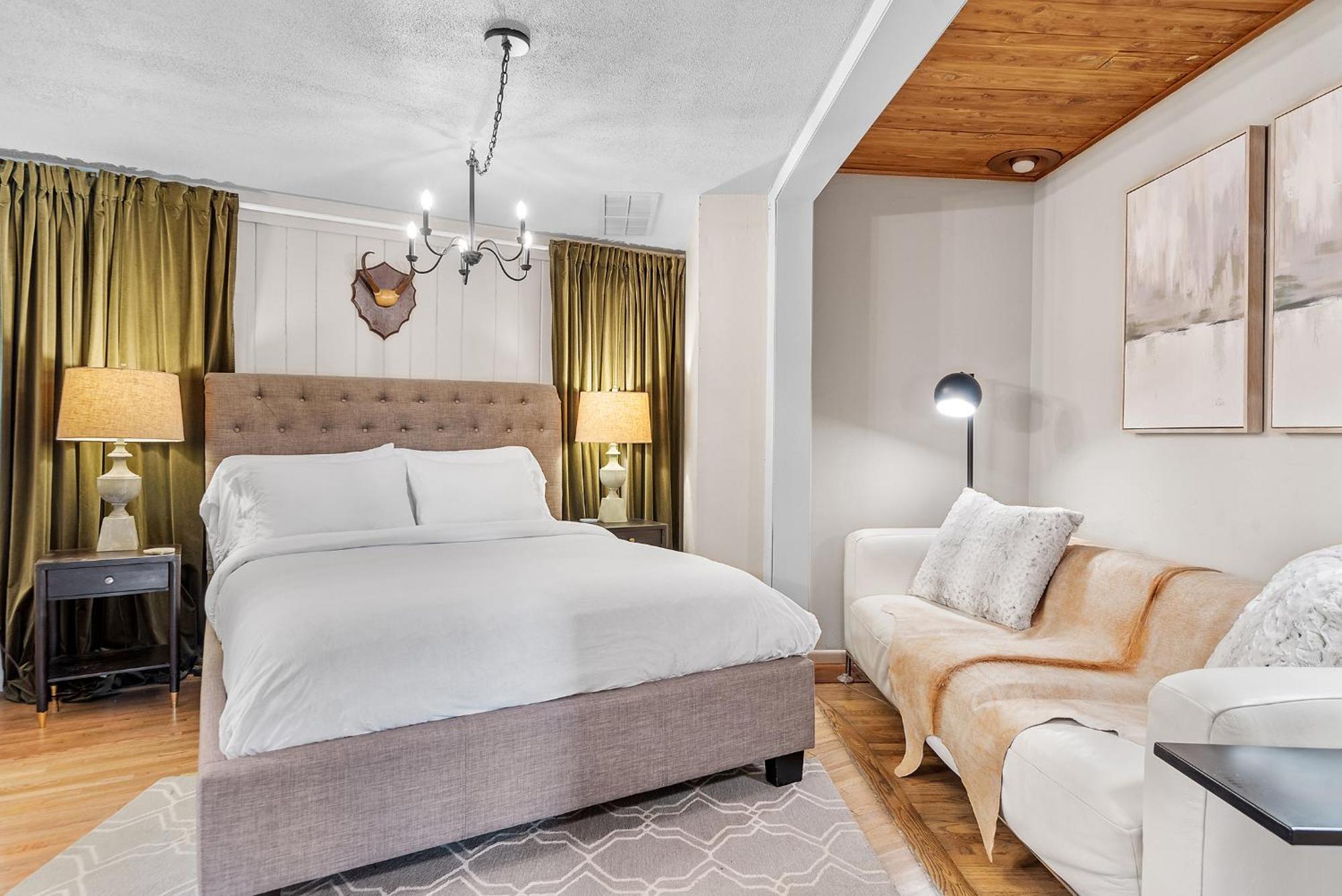 مدينة رابيد Black Forest Inn Bed & Breakfast المظهر الخارجي الصورة