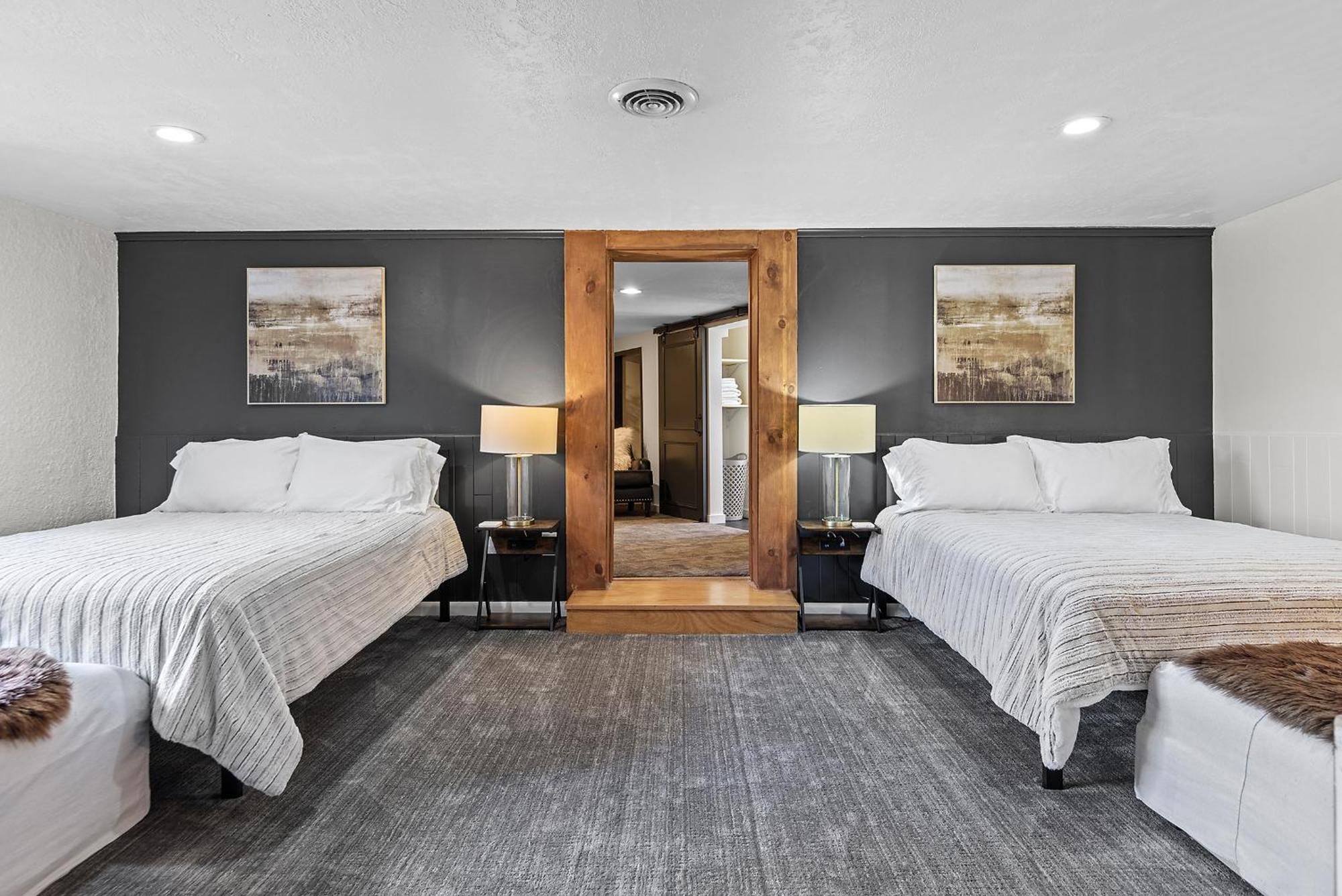 مدينة رابيد Black Forest Inn Bed & Breakfast المظهر الخارجي الصورة
